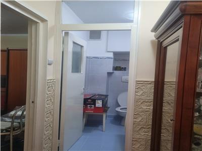 APARTAMENT TREI CAMERE ZONA CENTRALA