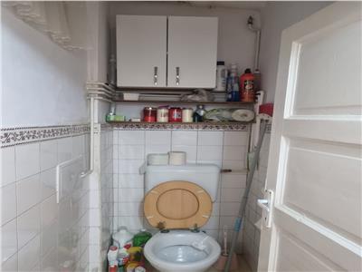 APARTAMENT CU TREI CAMERE