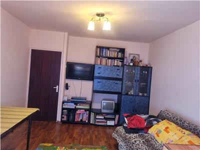 APARTAMENT CU DOUA CAMERE TITU PERTIA