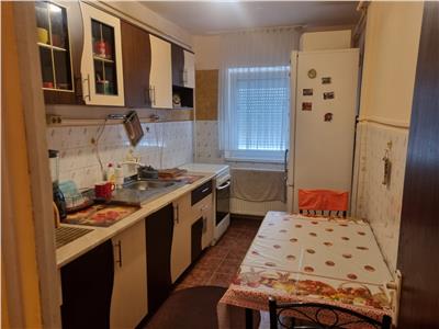 APARTAMENT CU DOUA CAMERE TITU PERTIA