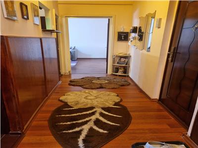 APARTAMENT CU DOUA CAMERE TITU PERTIA