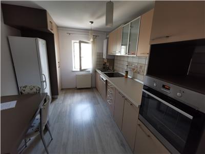 APARTAMENT 4 CAMERE RACADAU