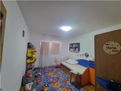 APARTAMENT CU 4 CAMERE CENTRAL