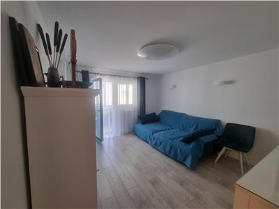 APARTAMENT CU TREI CAMERE