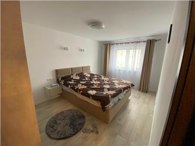 APARTAMENT CU TREI CAMERE