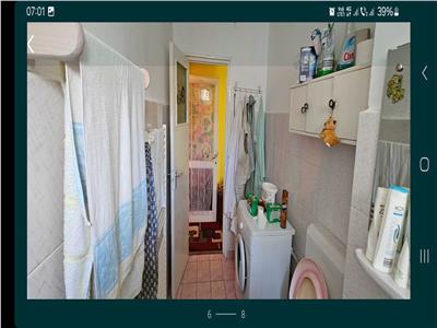 Apartament cu trei camere