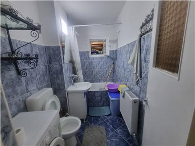 Apartament cu trei camere