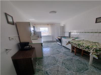 Apartament cu trei camere