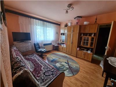 Apartament cu doua camere  spatios