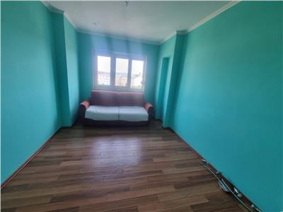 Apartament cu trei camere