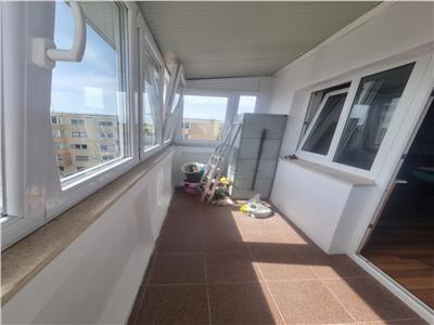 Apartament cu trei camere