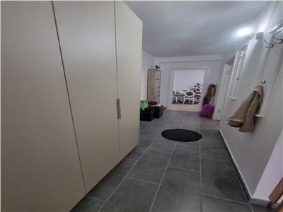 Apartament spatios in zona linistita