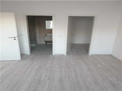 Complex Grandis, 3 camere , 84mp, 155000Euro