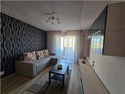 Apartament cu trei camere zona centrala