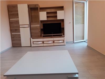 Apartament 3 camere, Racadau